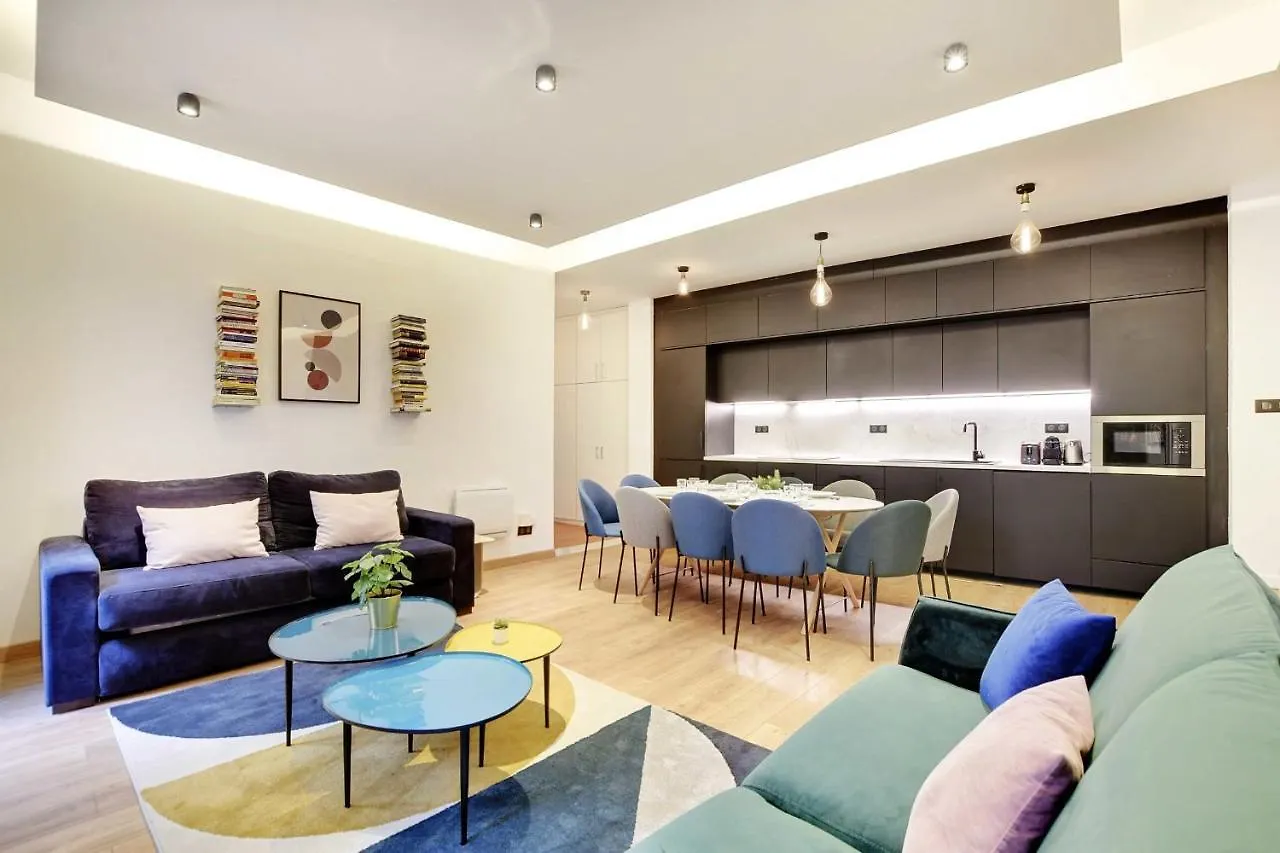 Spacious - 2b-10p - Ac - Marais Daire