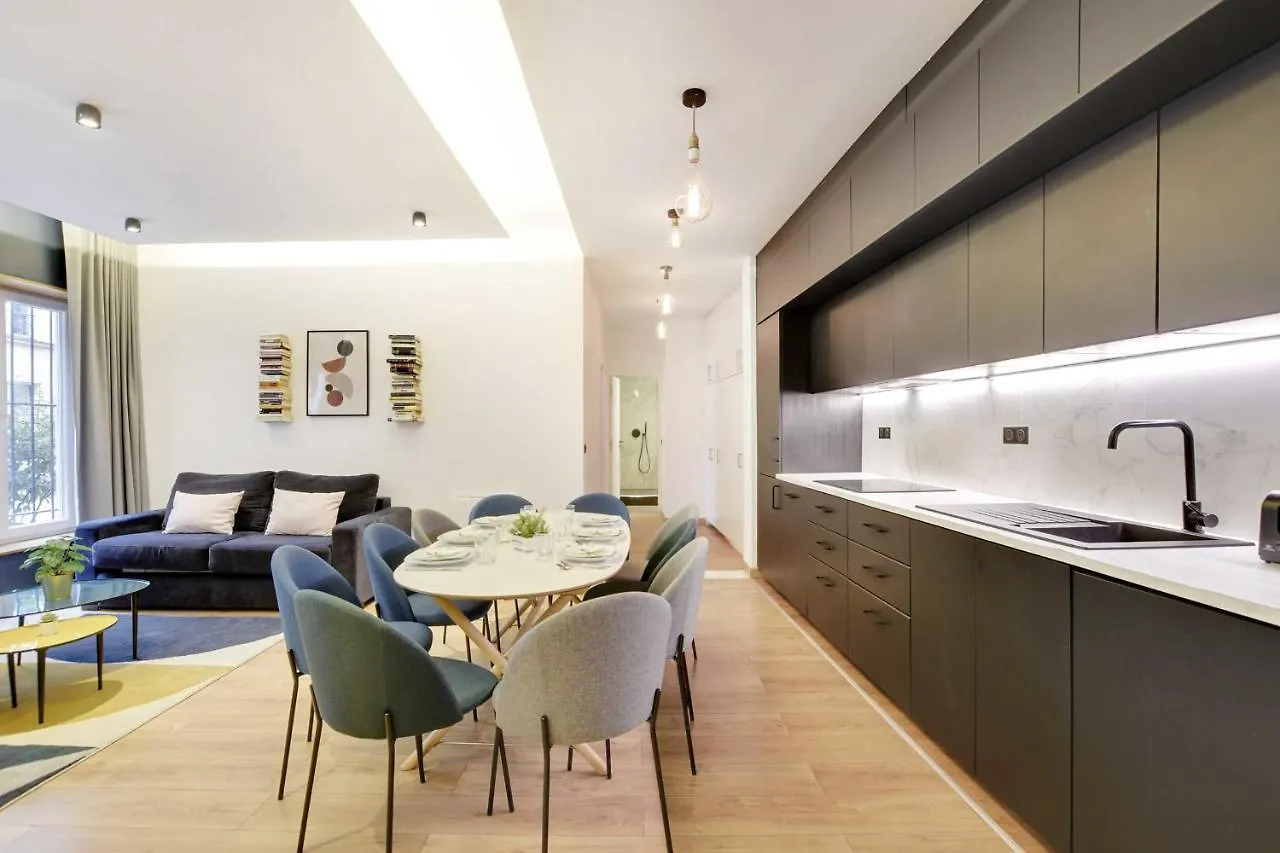 Spacious - 2b-10p - Ac - Marais Daire Paris