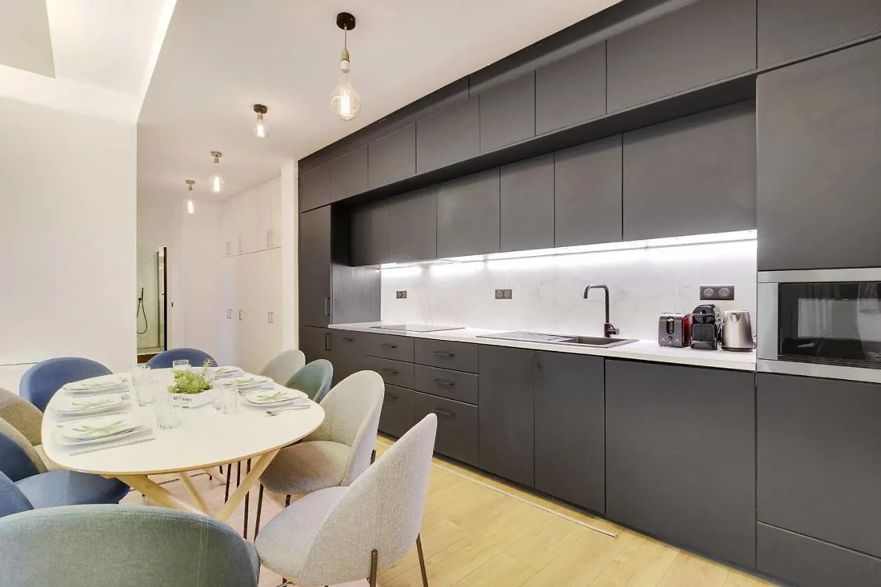 Spacious - 2b-10p - Ac - Marais Апартаменты