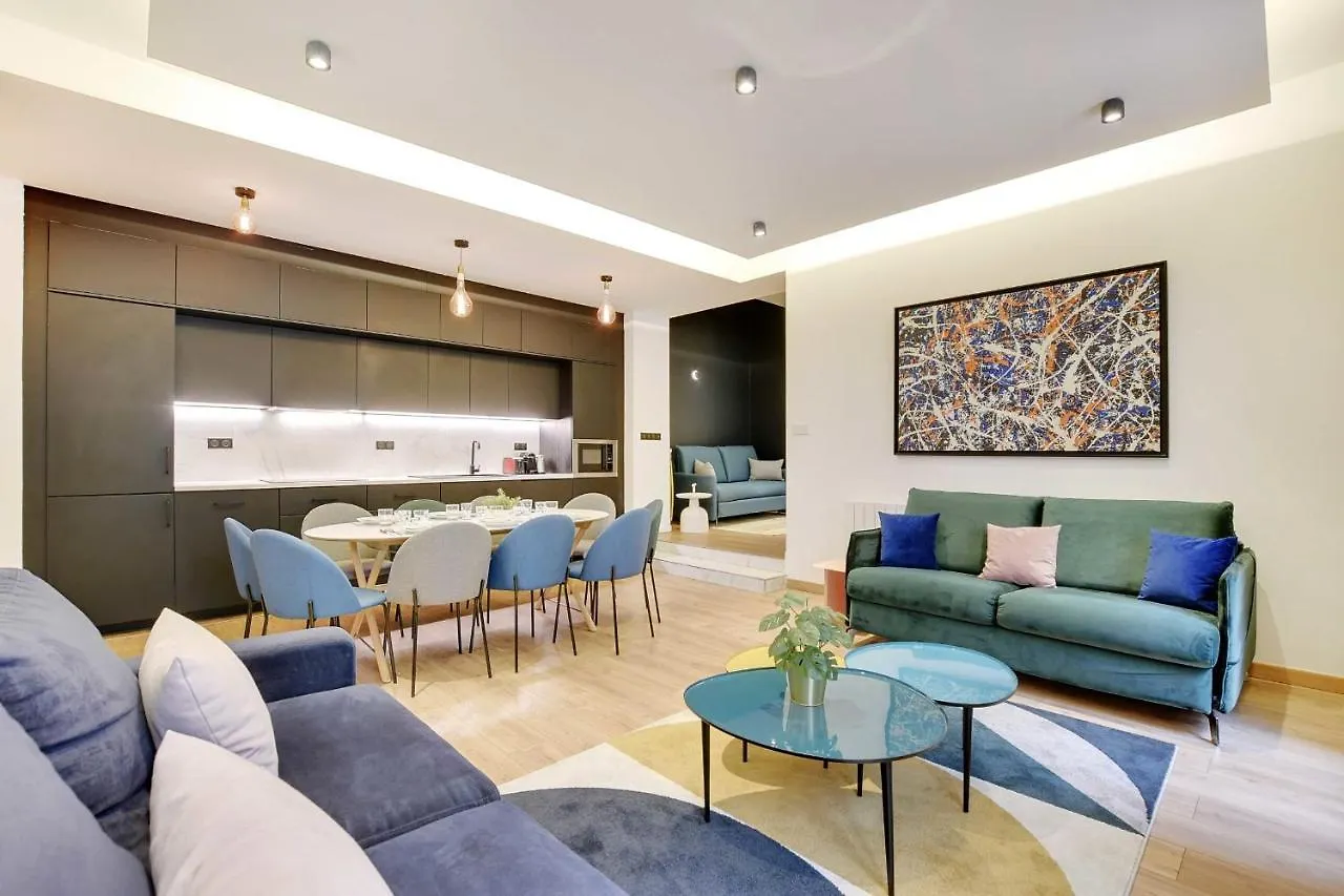 Spacious - 2b-10p - Ac - Marais Apartment