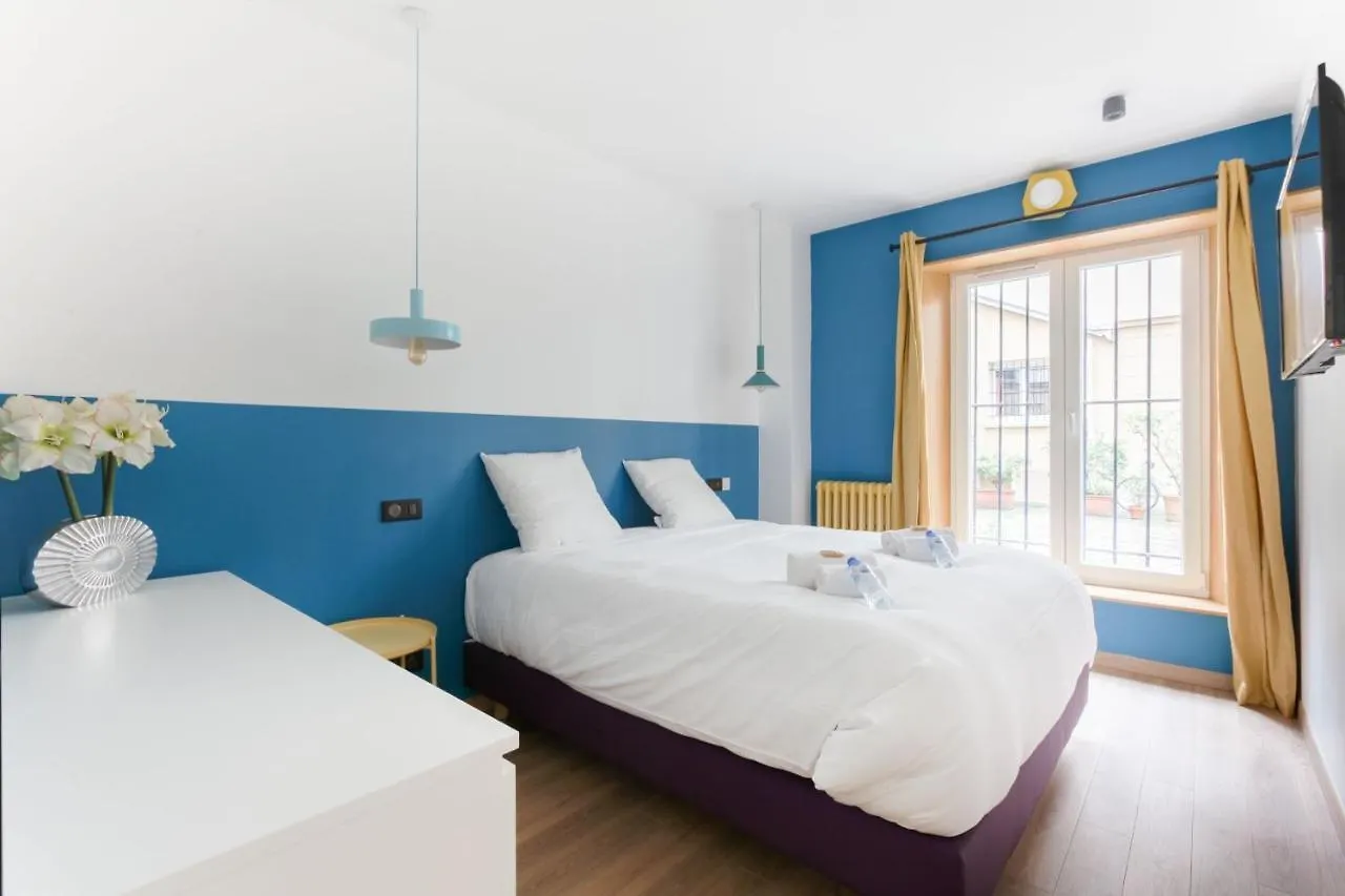 Apartment Spacious - 2b-10p - Ac - Marais *